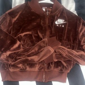 fuzzy cropped nike zip up